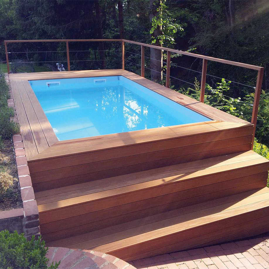 piscine en bois marches