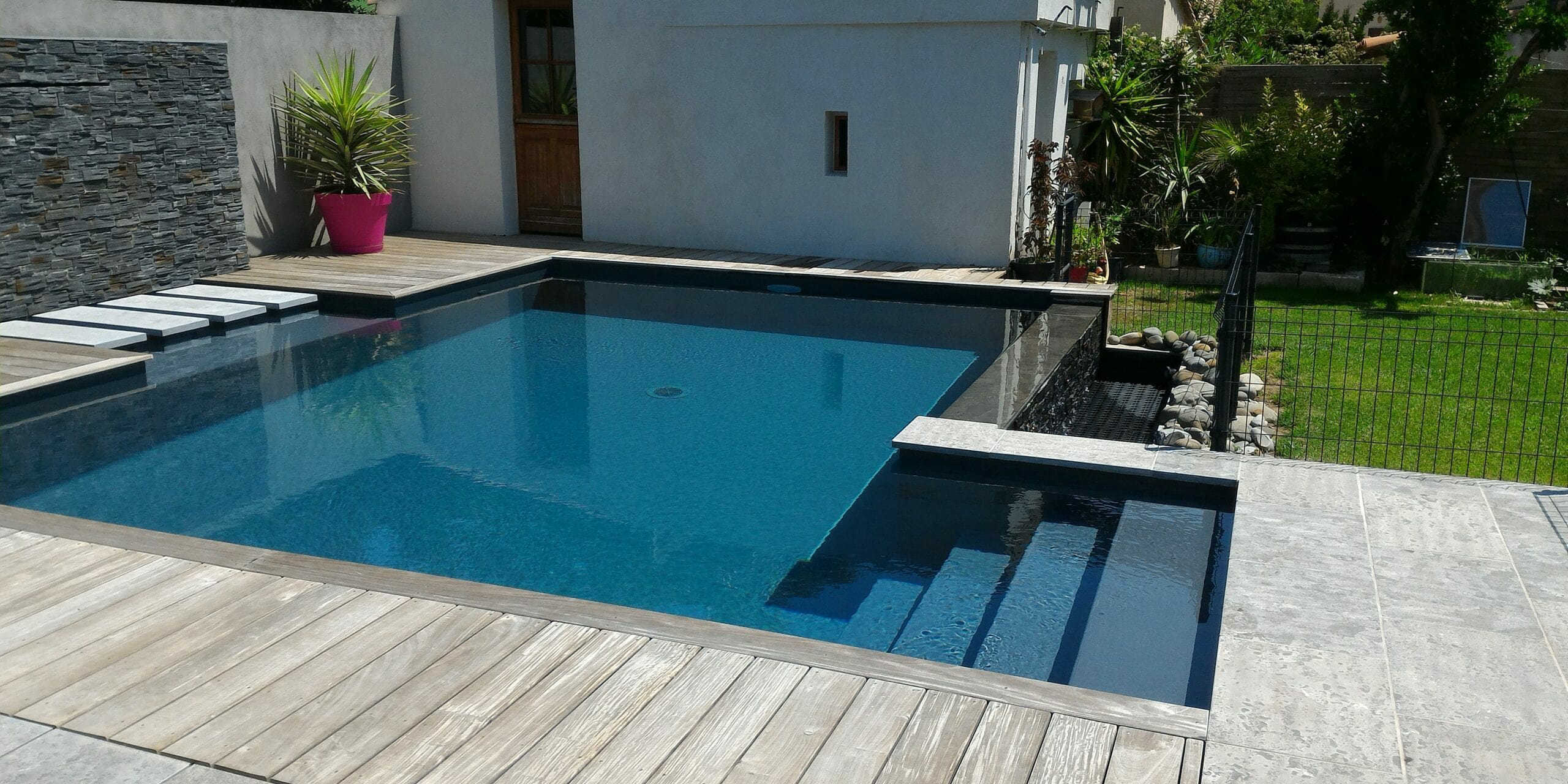 piscine privée en béton