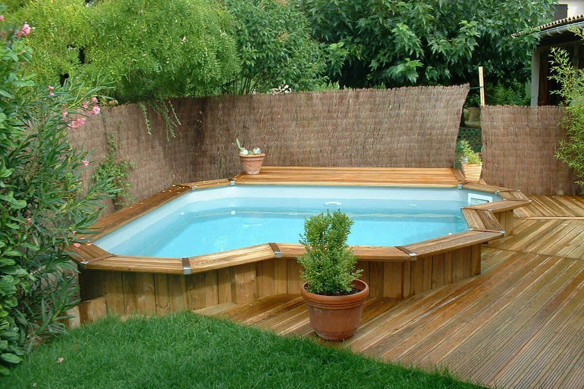 Top 5 des raisons d’avoir une piscine en bois rectangulaire